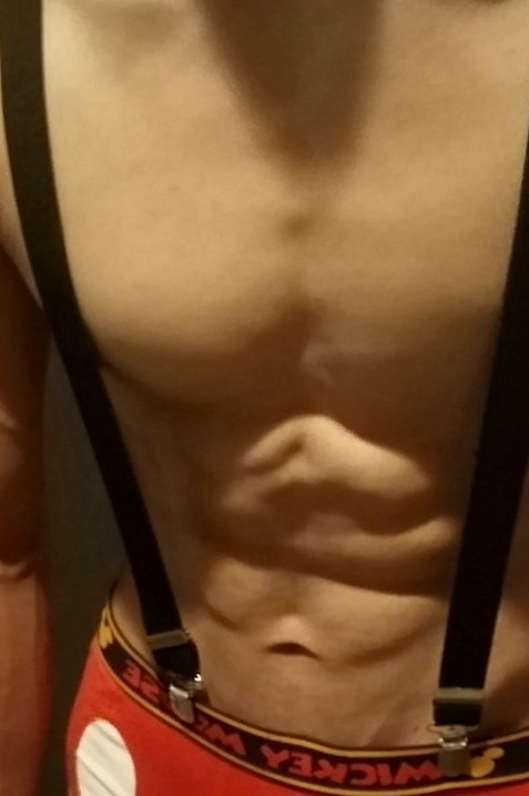 BAR GO!GO! マッスル 横浜福富所属キャストの「りの」の肖像写真