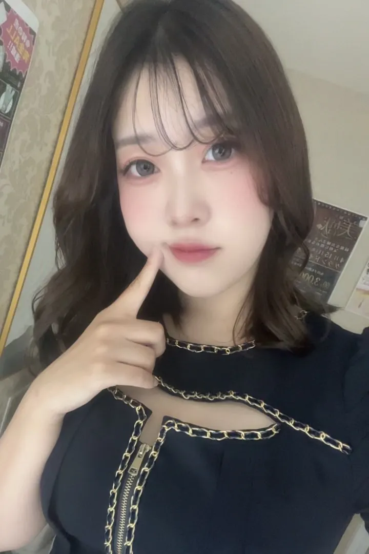 CLUB AUDREY所属キャストの「すみれ」の肖像写真