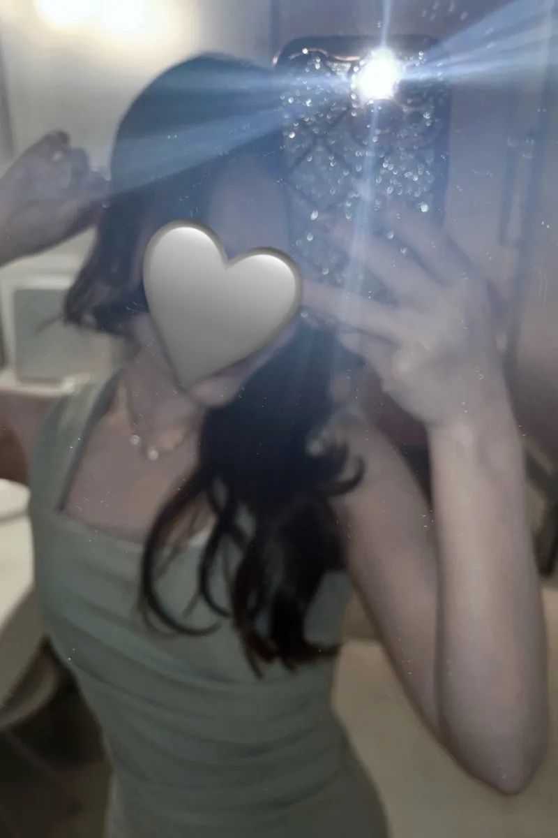 Bar nyx所属キャストのこころの肖像写真