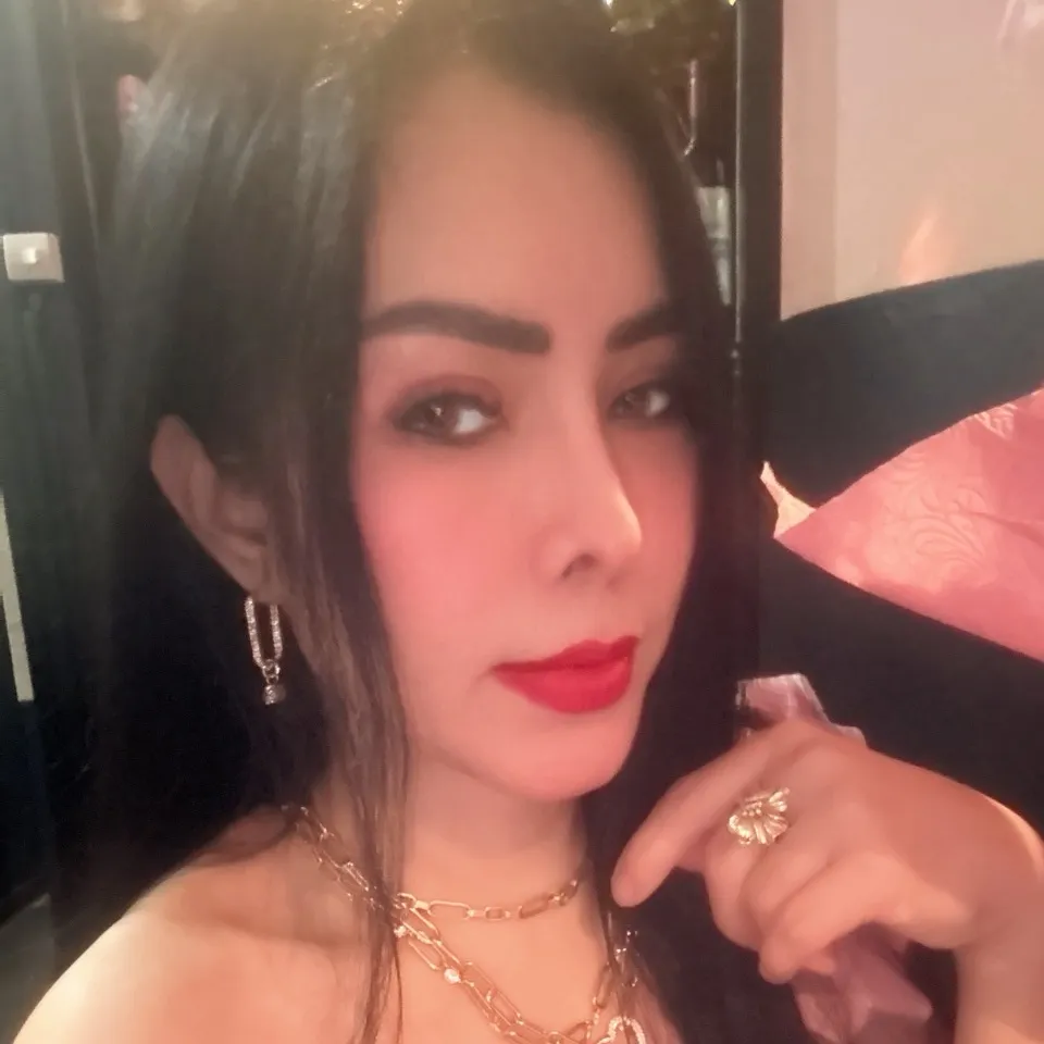 ICON所属キャストの「エミリーママ」の肖像写真