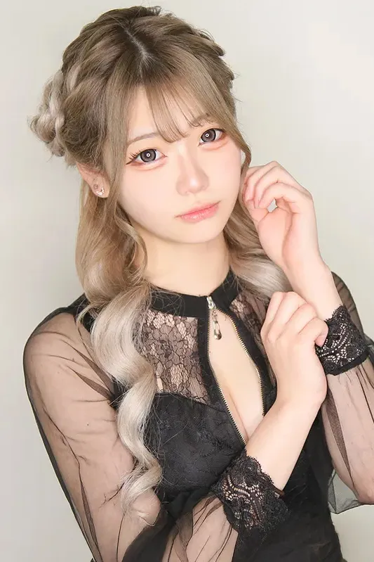 コハルの肖像写真