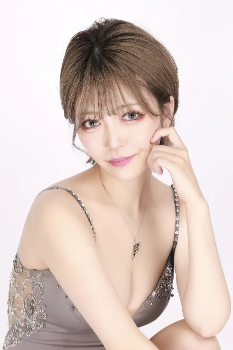 Eight所属キャストのののかの肖像写真