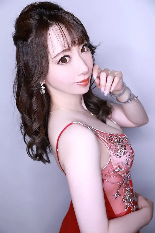 キャスト「あや」のサブ画像