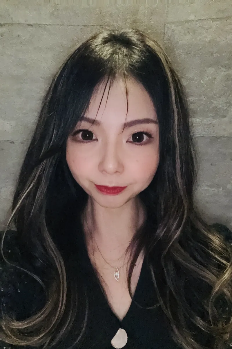 1番目のモーダル版' .$store_name. '所属のキャスト' .$post[0]['name']. 'のSNS写真