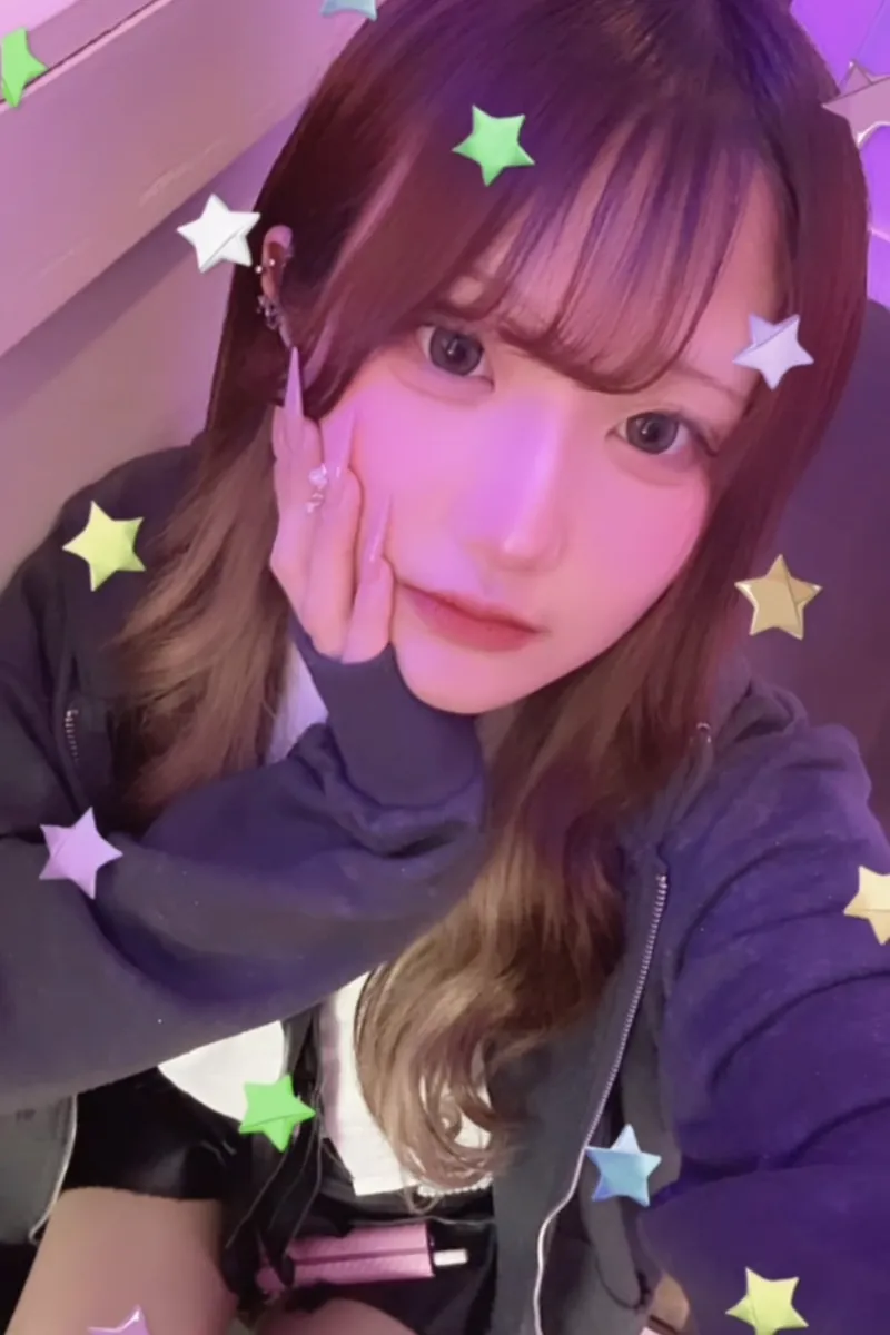 JENNIE所属キャストのはるの肖像写真